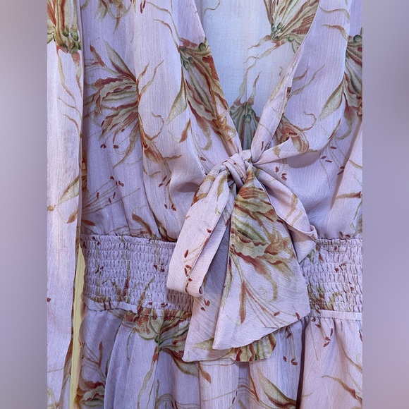 Lily print tie dress - Picture 8 of 9